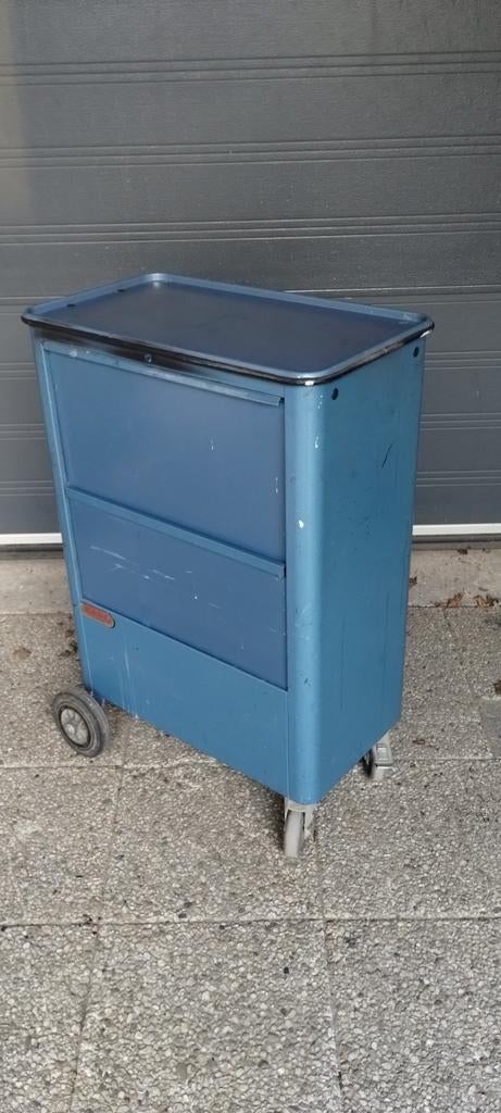 Gereedschapwagen Erro storage, Doe-het-zelf en Verbouw, Gereedschapskisten, Ophalen, Zo goed als nieuw