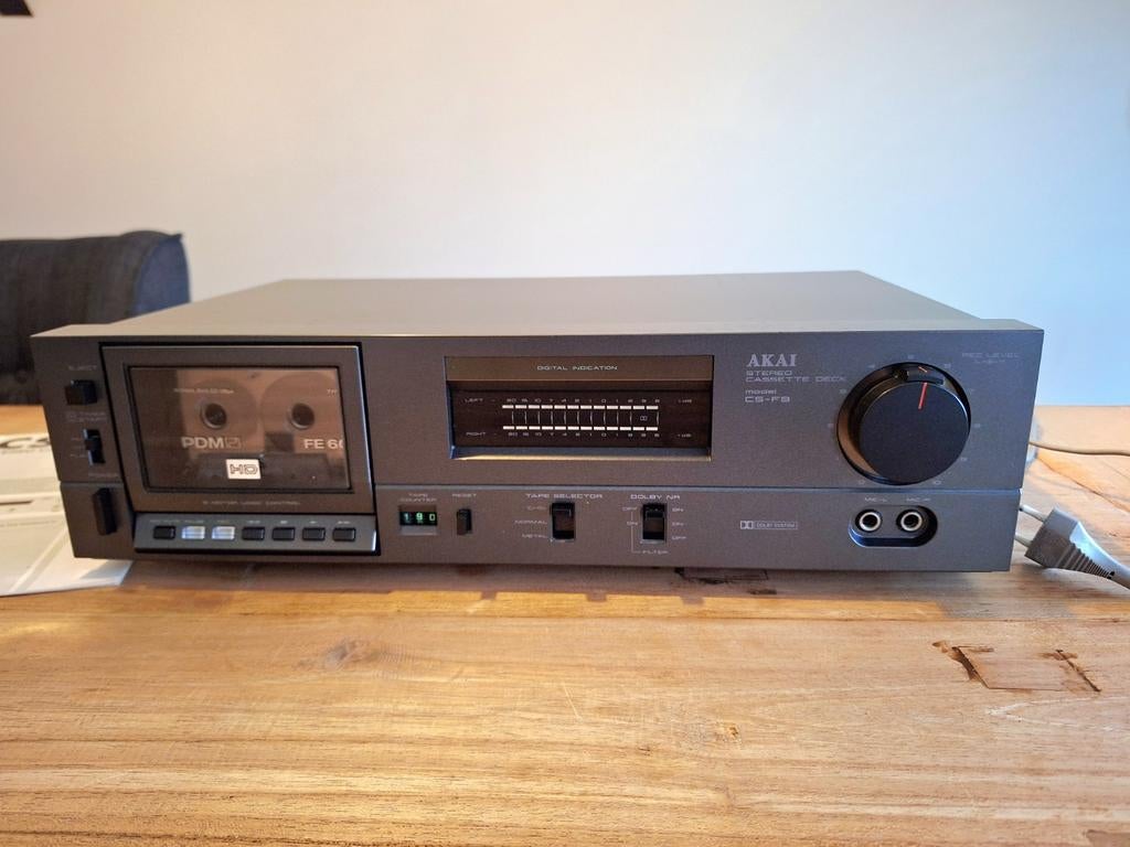 Akai stereo cassettedeck CS-F9, Ophalen, Akai