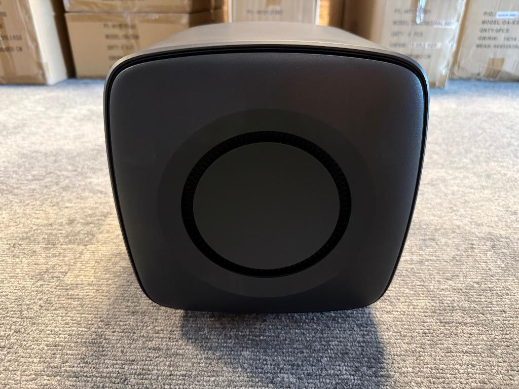 KEF KC62 Subwoofer - Zwart - NIEUWSTAAT, Overige merken, Subwoofer, Ophalen of Verzenden, Zo goed als nieuw