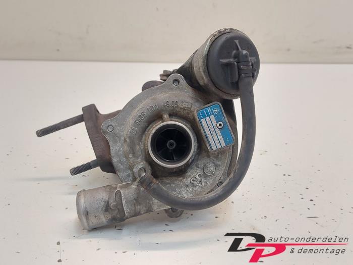 Turbo van een Opel Corsa, Gebruikt, -, -, Opel
