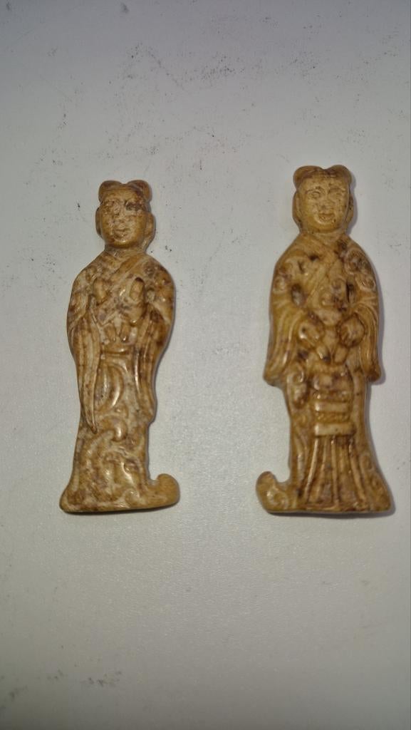 Twee speksteen amuletten, Oosters handwerk, Ophalen of Verzenden