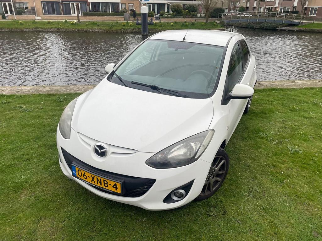 Mazda 2 1.3 BIFUEL Navigator GT CLIMA NAP GOED LEZEN AUB !, Voorwielaandrijving, Euro 5, Stof, 4 cilinders