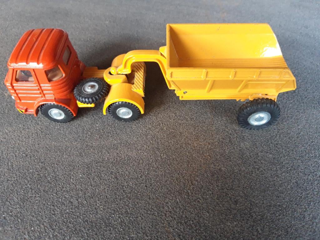 Pegaso kiptrailer - Joal, Hobby en Vrije tijd, Modelauto's | 1:50, Gebruikt, Bus of Vrachtwagen, Overige merken, Ophalen of Verzenden