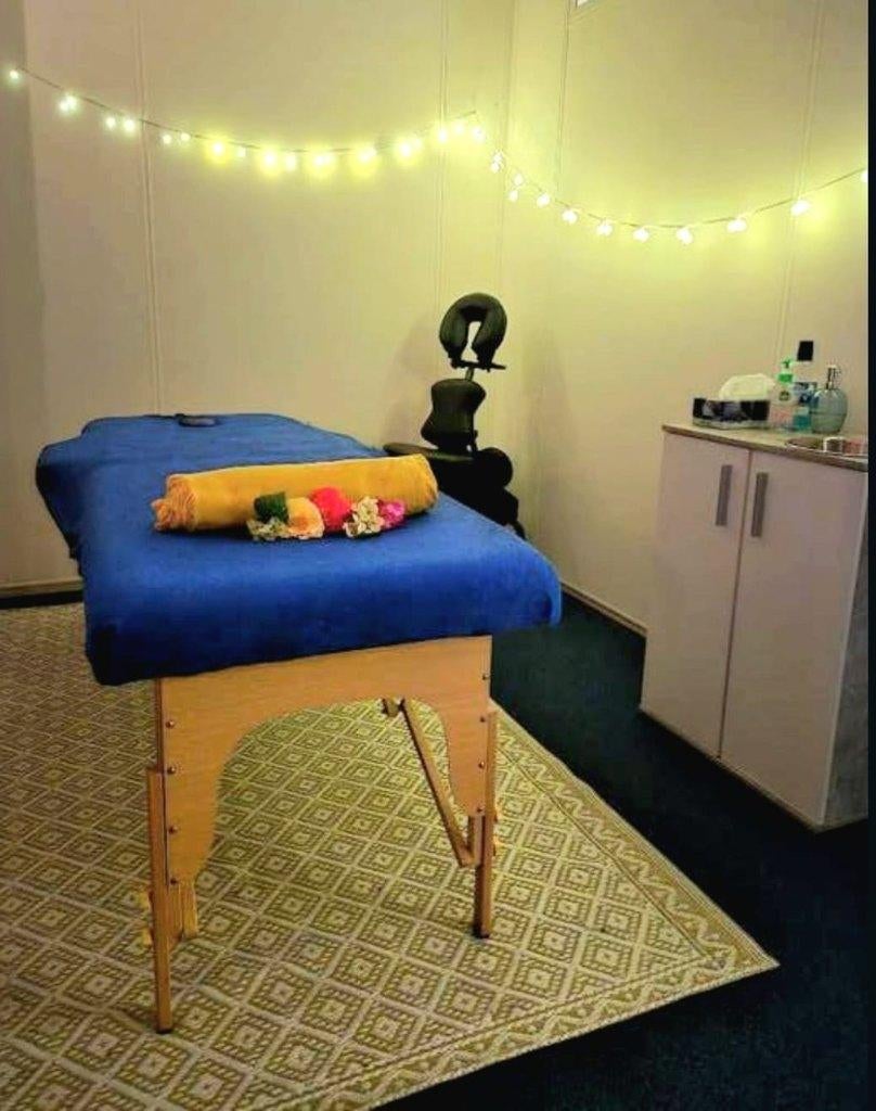 Beste Massage van Amstelveen 🧘‍♂️🌿 30min/60€ 1uur/100€, Ontspanningsmassage