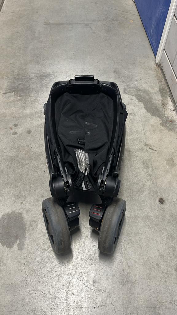 Quinny Zapp buggy met Maxi-Cosi adapters en regenhoes, Ophalen, Gebruikt, Quinny, Regenhoes