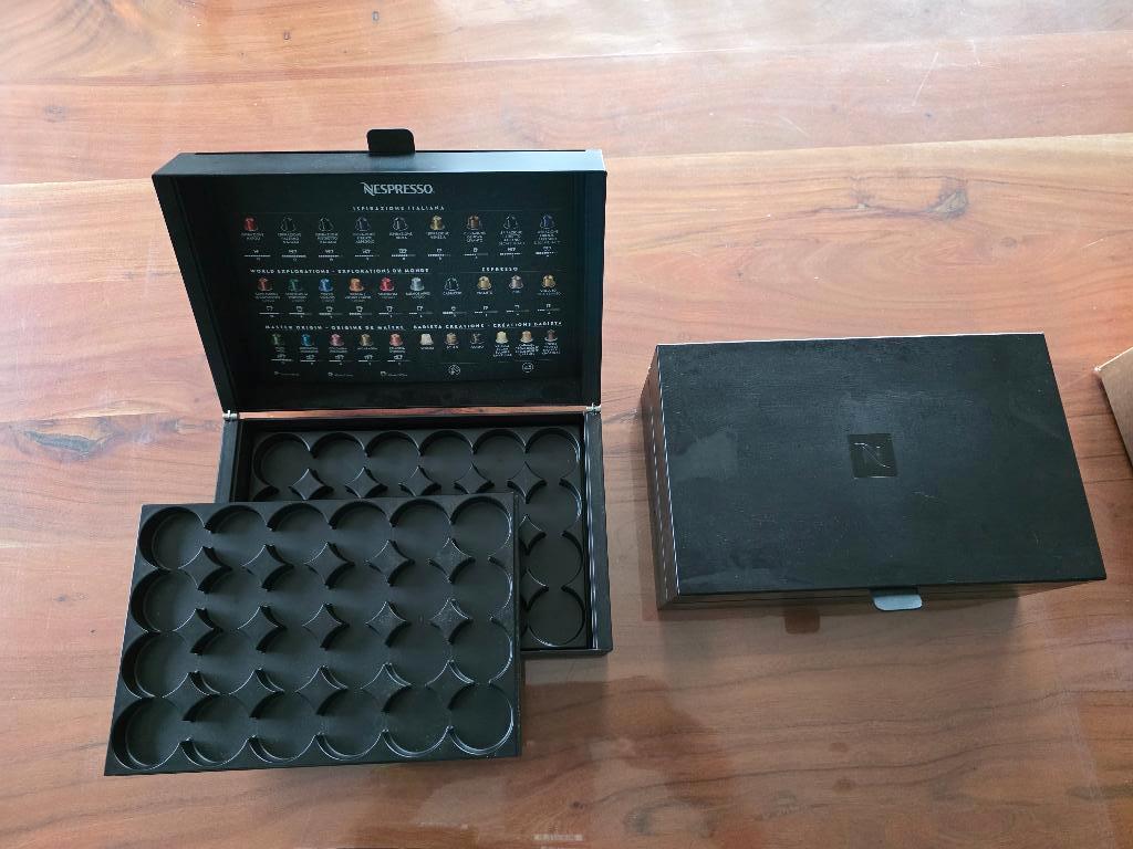 2 x VIEW Discovery Box - Capsules Nespresso houder, Ophalen of Verzenden, Gebruikt
