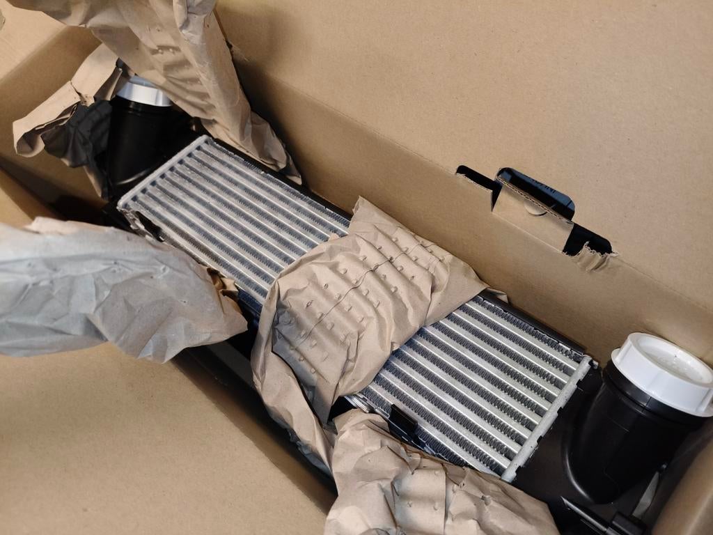 Interkoeler BMW Intercooler inlaatluchtkoeler, Ophalen of Verzenden, Nieuw, BMW