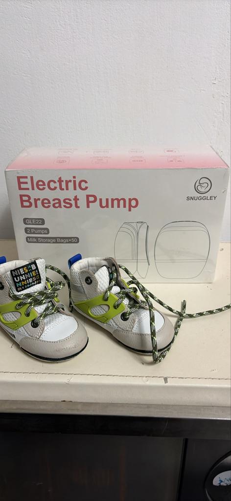 Snuggley Elektrische Borstkolf Draagbaar Handsfree, Ophalen of Verzenden, Nieuw