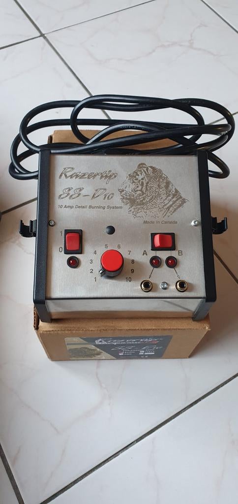 Razertip  SS-D10  Pyrografie., Ophalen, Materiaal