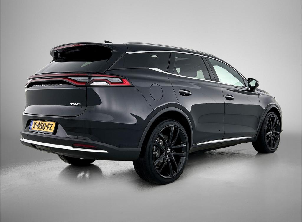 BYD TANG AWD Executive 86 kWh | Origineel NL! | BTW Verreken, Auto's, BYD, Gebruikt, 7 stoelen, Zwart, 740 min