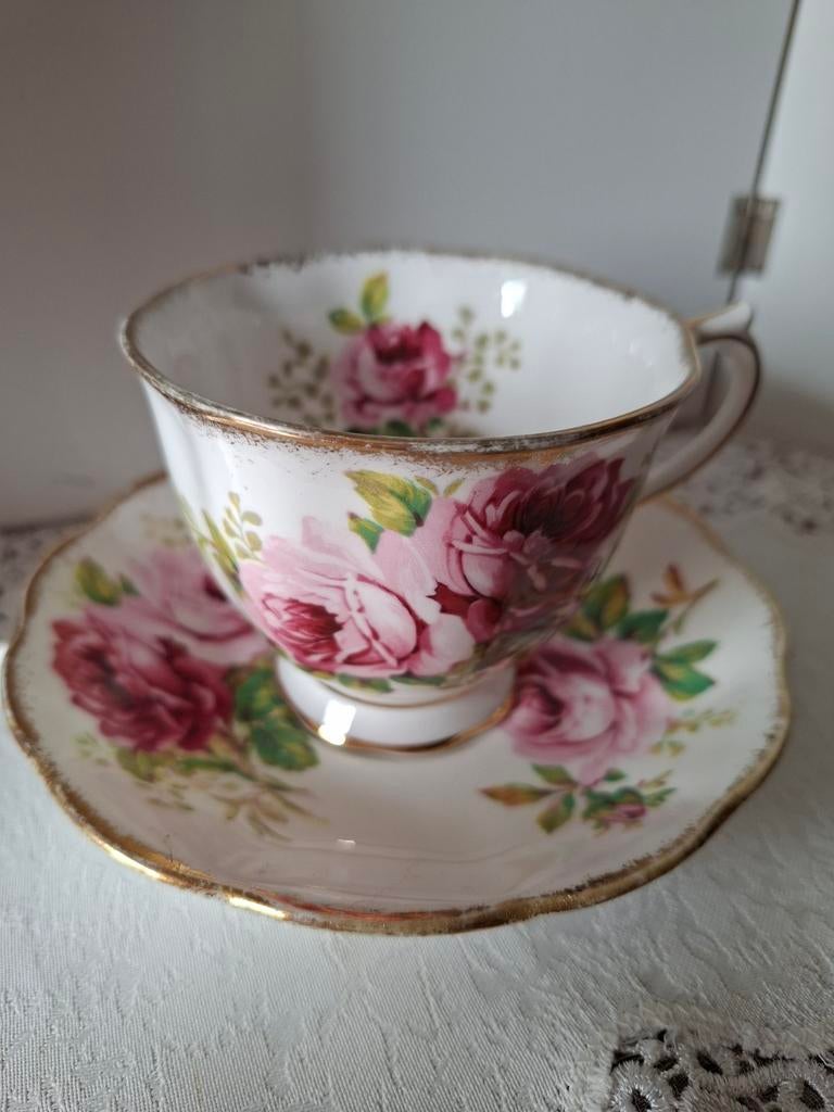 Royal Albert American beauty herenmodel, Antiek en Kunst, Ophalen of Verzenden