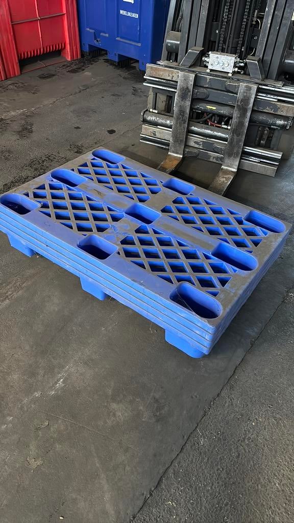 Plastic pallets, Minder dan 75 liter, Ophalen of Verzenden