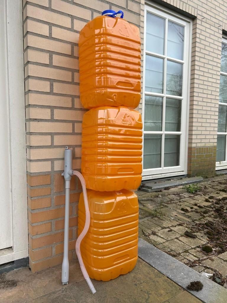 Lege stapelbare kunststof brandstoftank 20 liter-7,5 € p.st., Auto-onderdelen, Ophalen, Nieuw