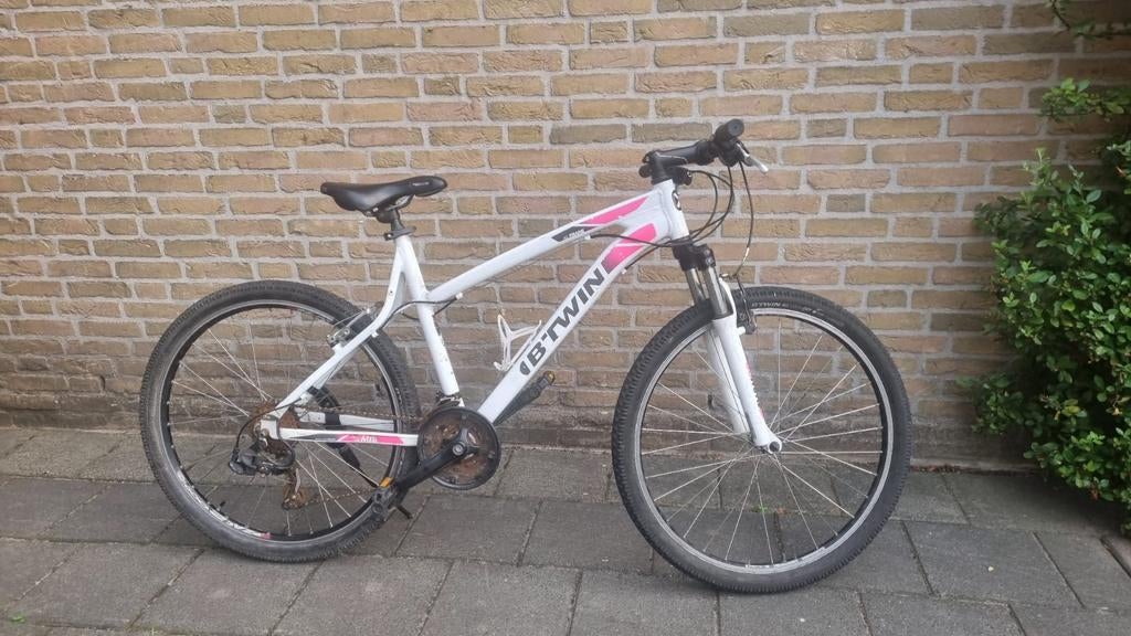 Btwin jongensfiets 26 inch Aluminium frame, Gebruikt, Versnellingen, BTWIN, Ophalen