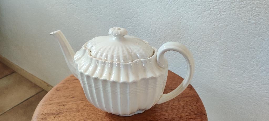 puntgaaf antiek COPELAND CHELSEA WICKER theepot en 1 theekop, Antiek en Kunst, Ophalen of Verzenden