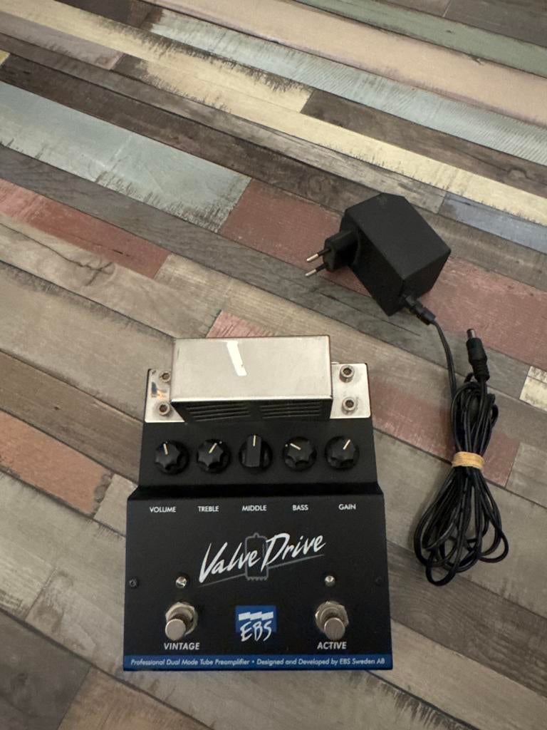 EBS ValveDrive basgitaar overdrive/preamp pedaal, Muziek en Instrumenten, Ophalen of Verzenden, Gebruikt, Distortion, Overdrive of Fuzz