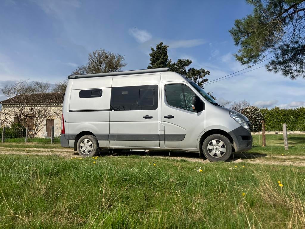Renault Master Off grid Buscamper camper, Caravans en Kamperen, Campers, Overige merken, Buscamper of Camperbus, Tot en met 2