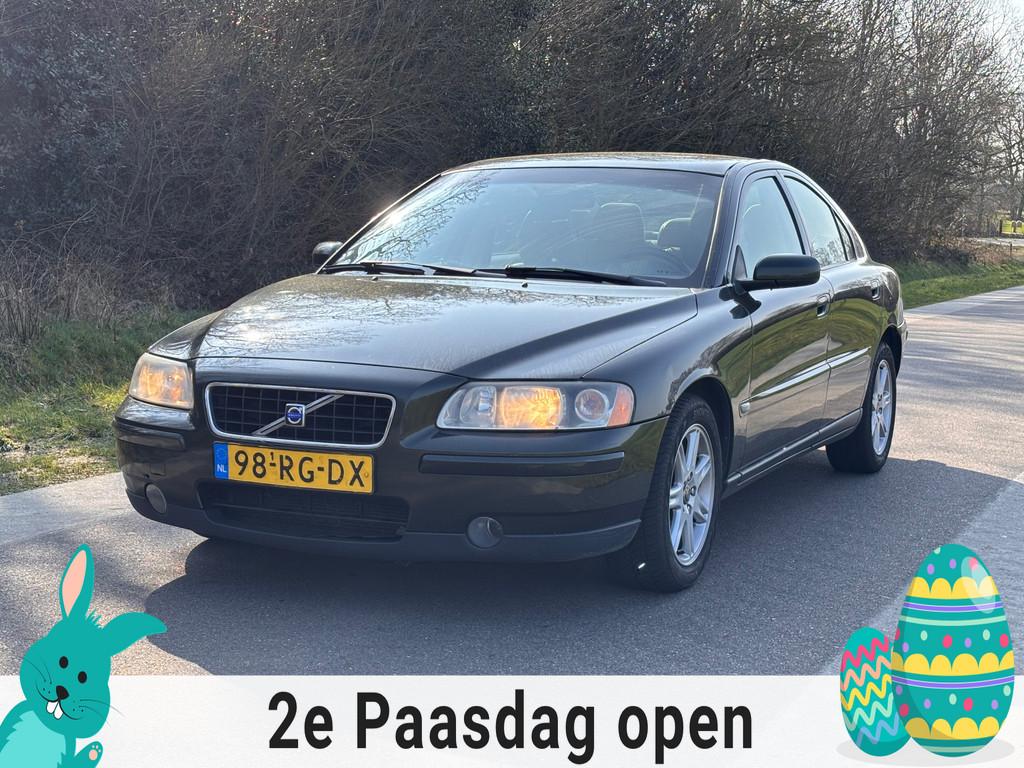 Volvo S60 2.4 Momentum | 5-Cilinder + Cruise |, Voorwielaandrijving, Stof, Gebruikt, Zwart