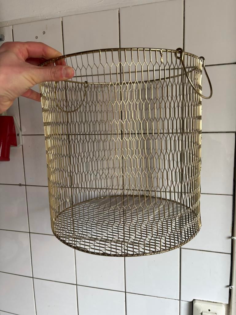 Sissy-boy gouden draadmantjes, Huis en Inrichting, Ophalen of Verzenden, Gebruikt, Rond, Mand