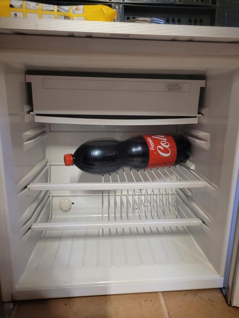 Mini koelkast te koop, Ophalen, Minder dan 85 cm, Minder dan 75 liter, Zonder vriesvak