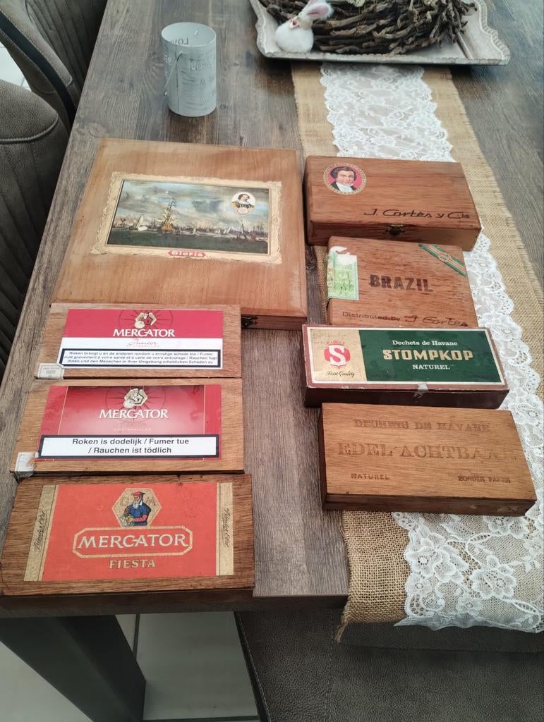 Aantal oude sigaren dozen zie foto's, Ophalen