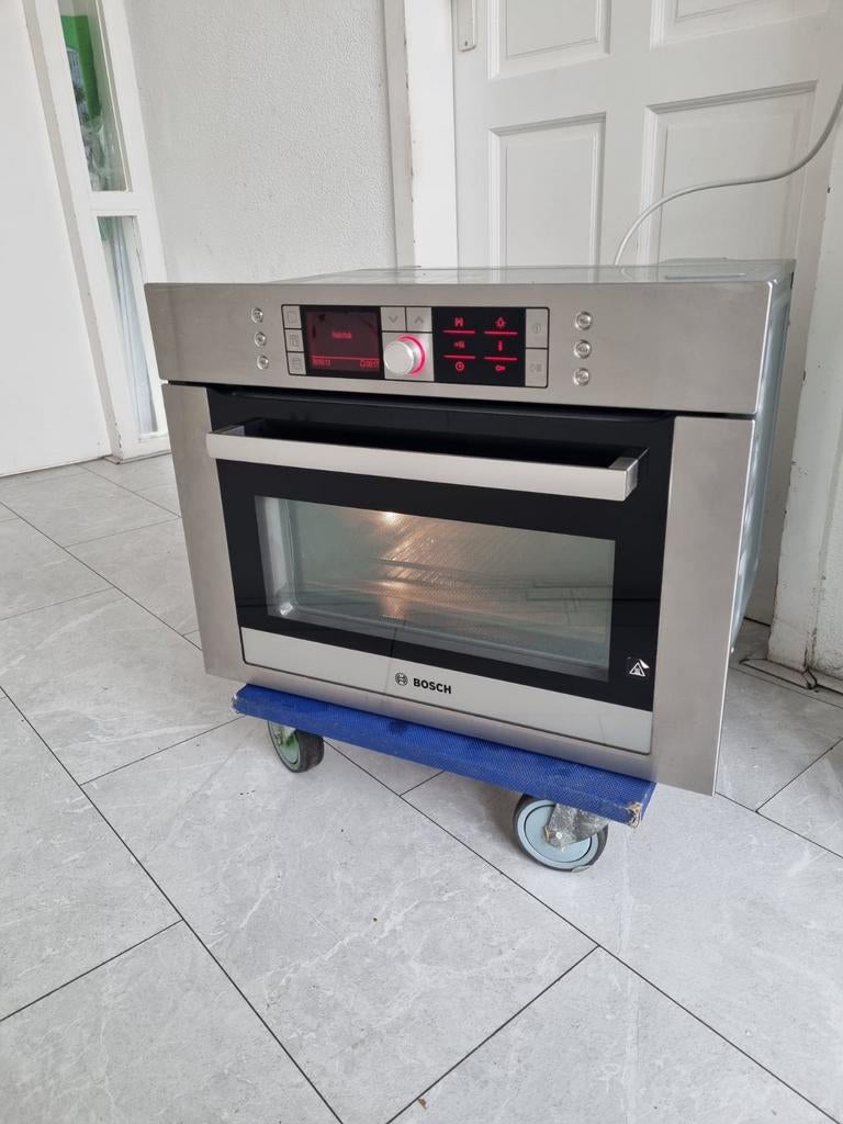 Bosch inbouw combimagnetron met zelfreiniging, 45x60cm, Minder dan 45 cm, 60 cm of meer, Ophalen of Verzenden, Zo goed als nieuw