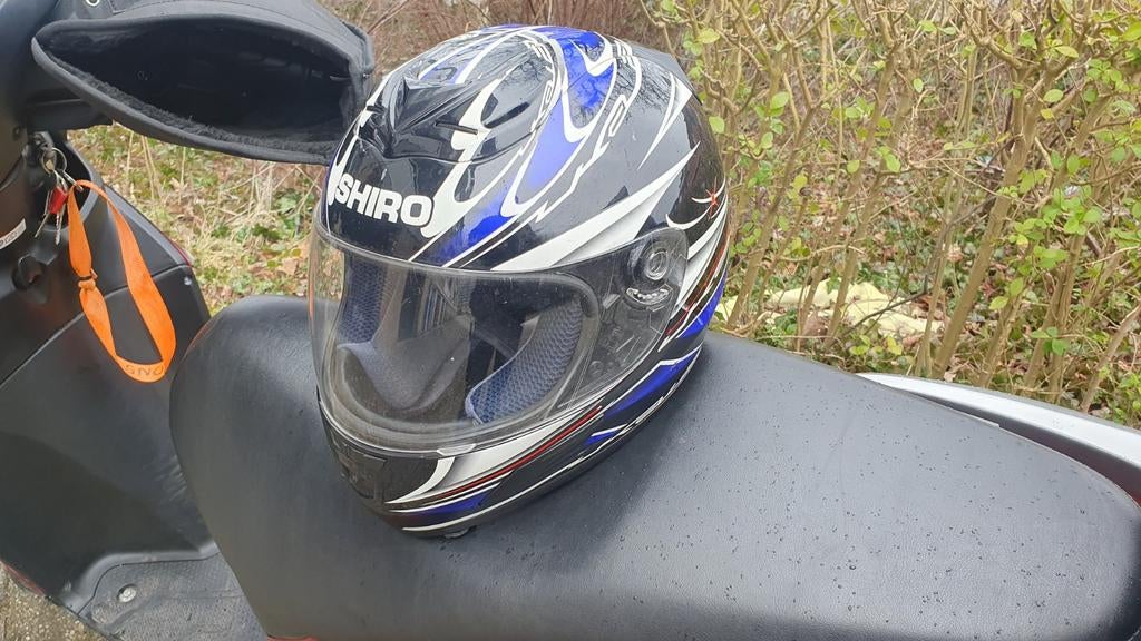 Helm shiro maat L, Ophalen, Zo goed als nieuw, Large, Shiro