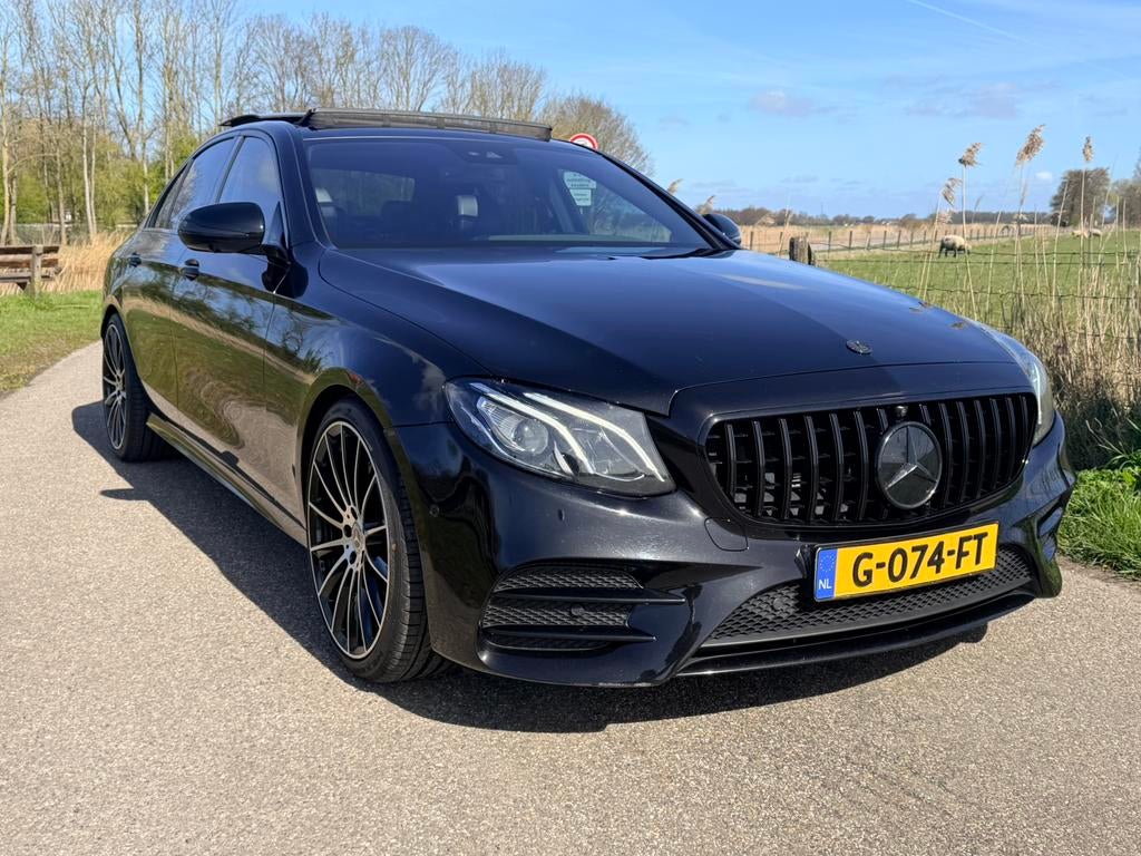 Mercedes-Benz E-Klasse 3.0 CDI E350  “bom volle auto”, Auto's, Automaat, Achterwielaandrijving, Zwart, 258 pk