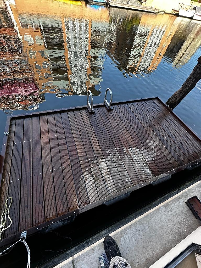 Drijvende steiger met zwemtrap, Ophalen, Gebruikt