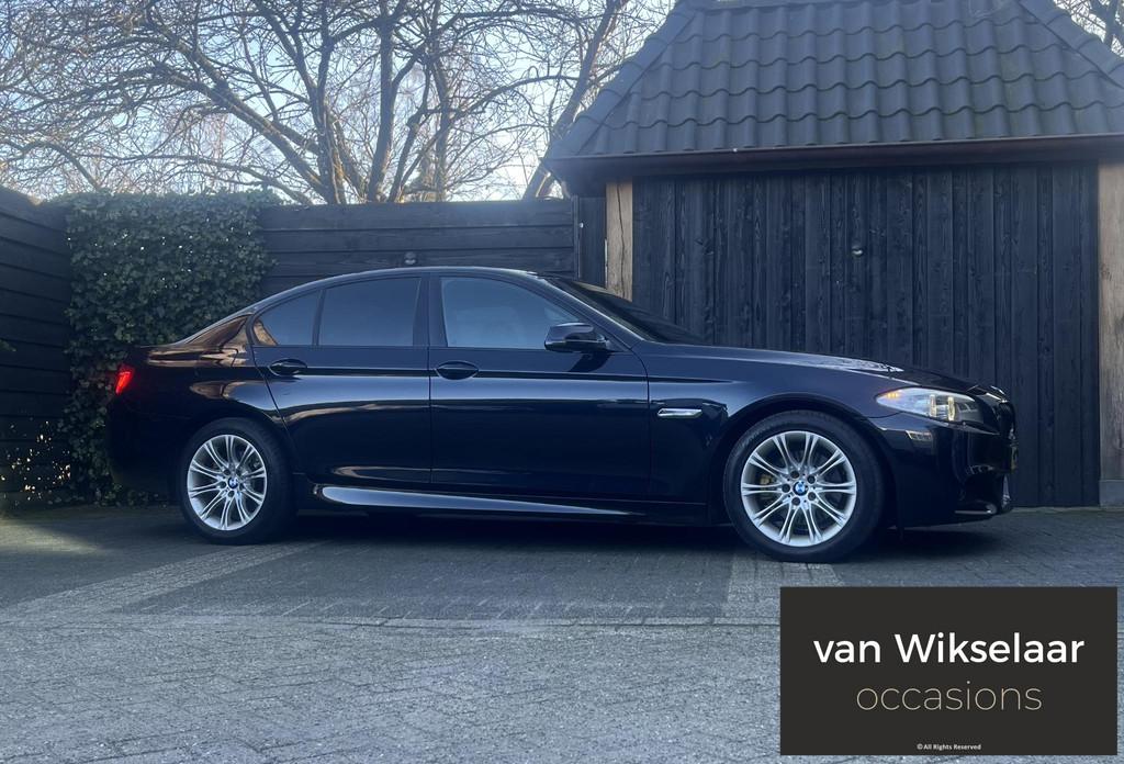 BMW 5-serie 520i High Executive AUT. 2012 M-SPORT/CARPLAY/LE, Auto's, Automaat, Euro 5, Gebruikt, Zwart