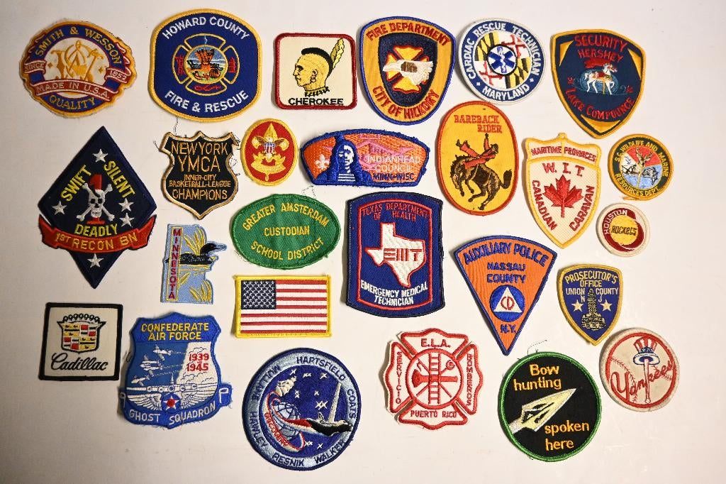 lot USA patch embleem sport brandweer space scout YMCA etc, Ophalen of Verzenden, Zo goed als nieuw