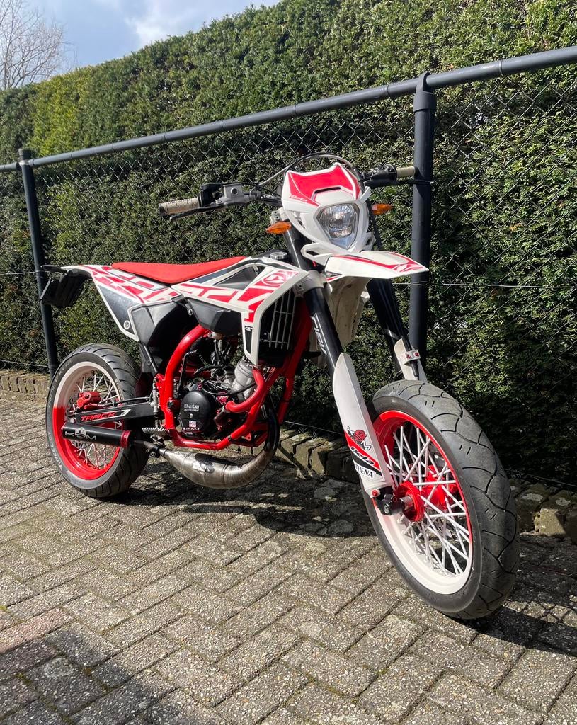 Beta RR 50 Track 2022, Ophalen, 6 versnellingen, Maximaal 45 km/u, 70 cc