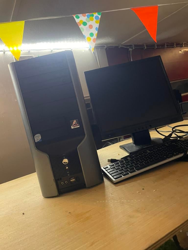 Computer met beeldscherm., Computers en Software, Ophalen of Verzenden