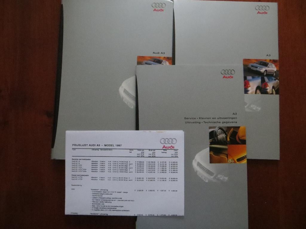 Audi A3 (juni 1996) + bijlagen, Ophalen of Verzenden, Nieuw, Audi
