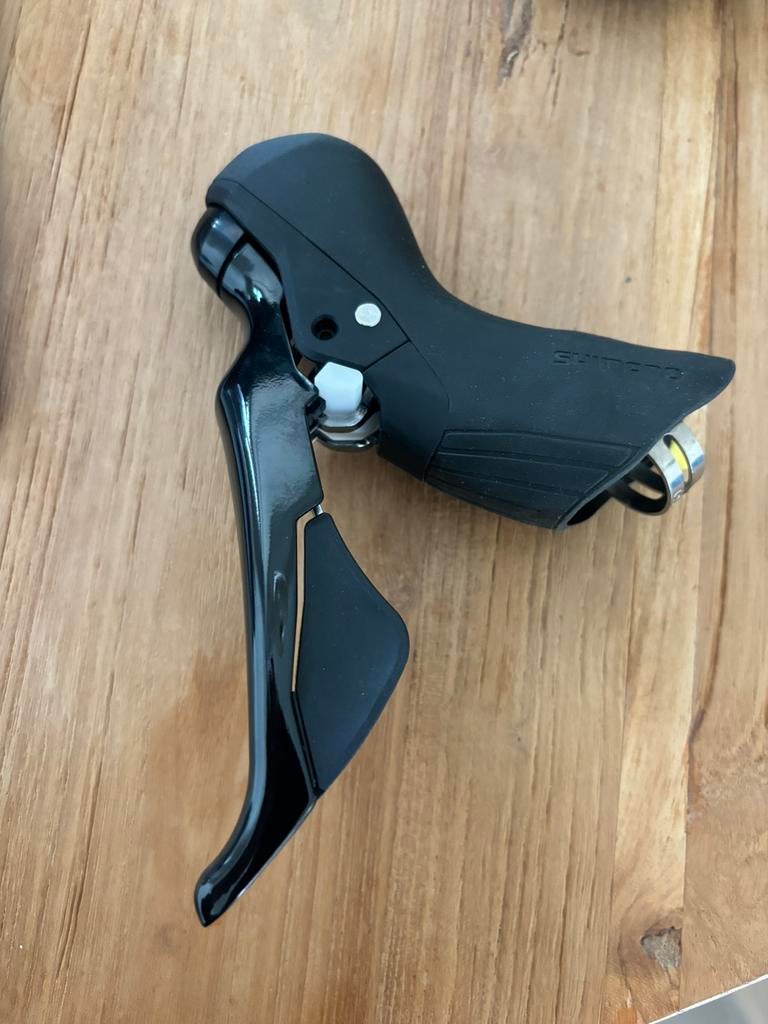 Nieuw Shimano 105 linker shifter ST-R7020 disc versnelling, Ophalen, Nieuw, Racefiets
