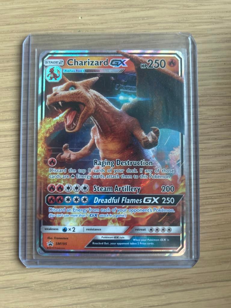 Charizard GX SM195 Pokémon Kaart - Full Art Promo, Ophalen, Zo goed als nieuw, Losse kaart, Foil