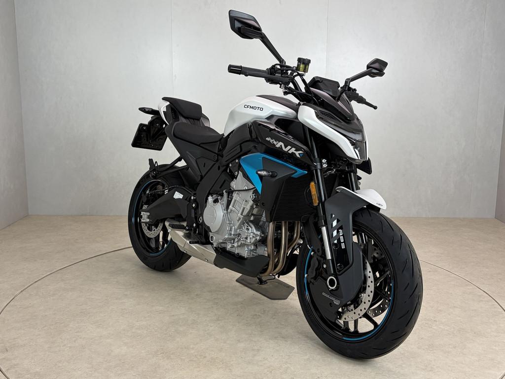 CFMOTO 675NK (bj 2026) - foto 2