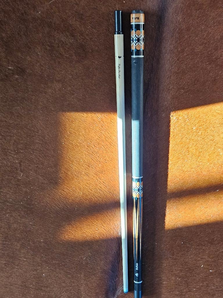 Biljartkeu merk Buffalo en YFEN keu in 2 kleuren, Ophalen of Verzenden, Nieuw, Keu of Ballen