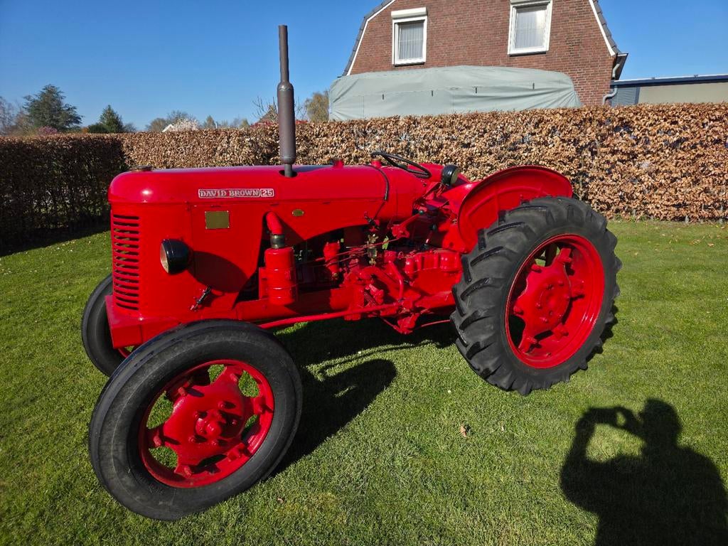 David Brown 25 benzine petroleum, Gebruikt, Tot 2500, Tot 80 Pk, Ophalen