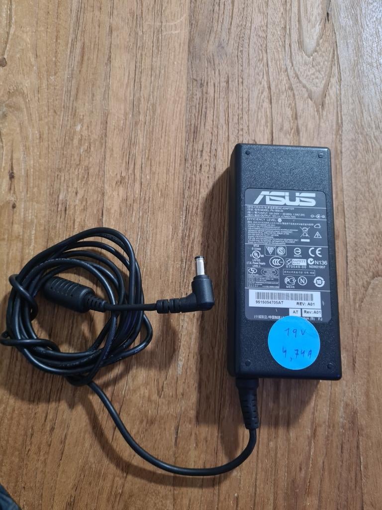 Asus oplader 19V 4,47V, Ophalen of Verzenden