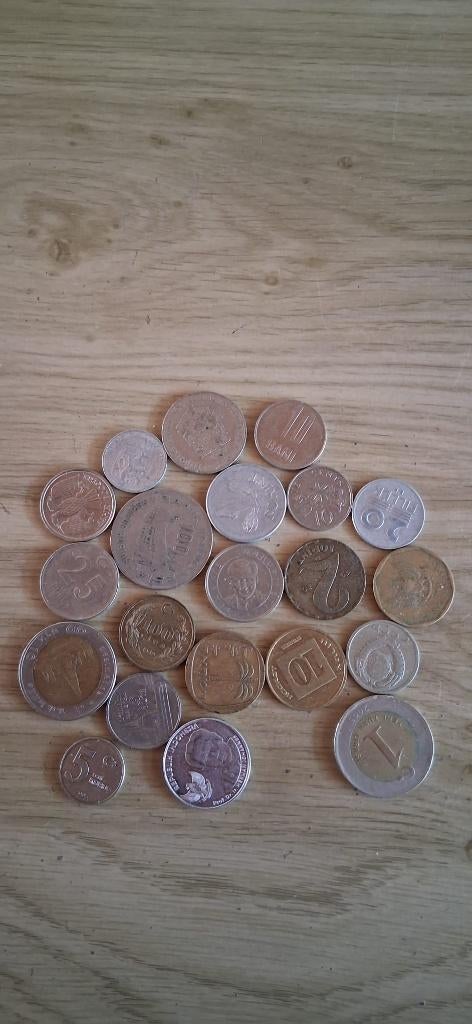 Diverse vreemde valuta, Postzegels en Munten, Munten en Bankbiljetten | Verzamelingen, Ophalen of Verzenden, Buitenland, Munten