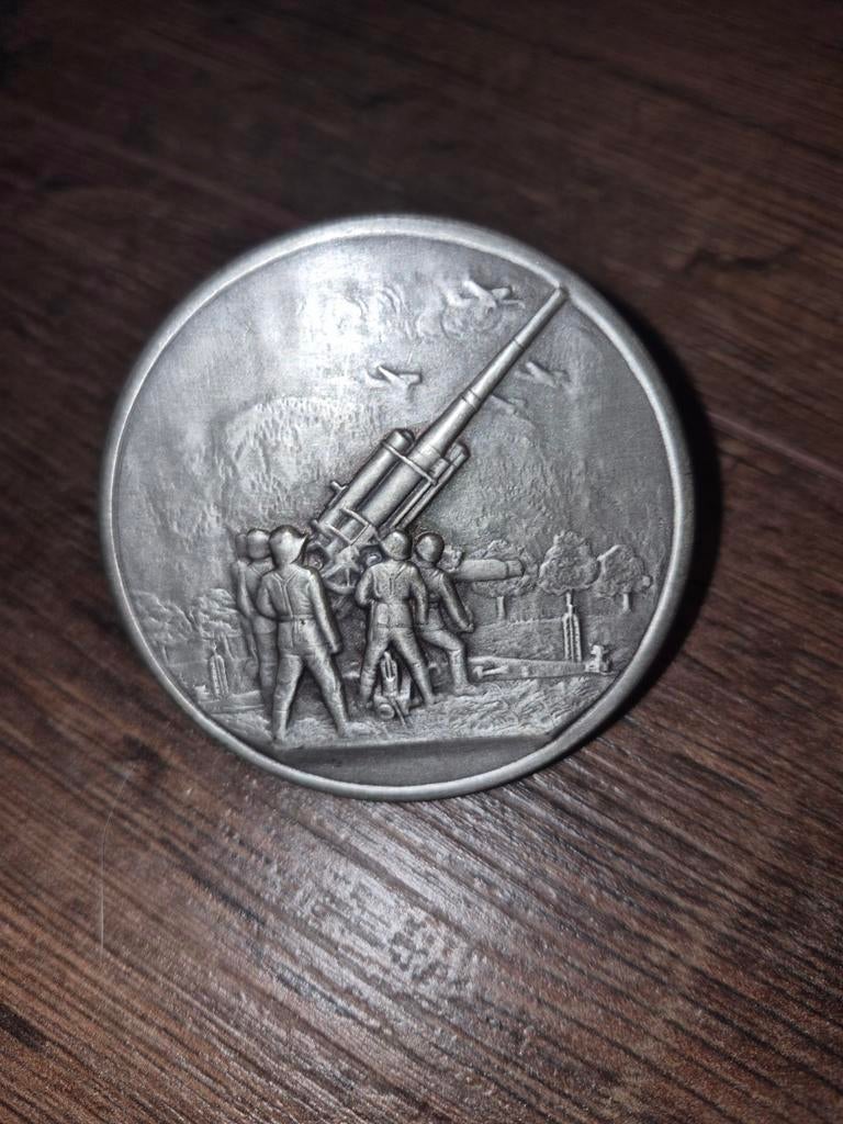 WO2 Duitse Flak 88 Badge - Groot Formaat, Verzamelen, Ophalen of Verzenden, Luchtmacht, Duitsland, Embleem of Badge