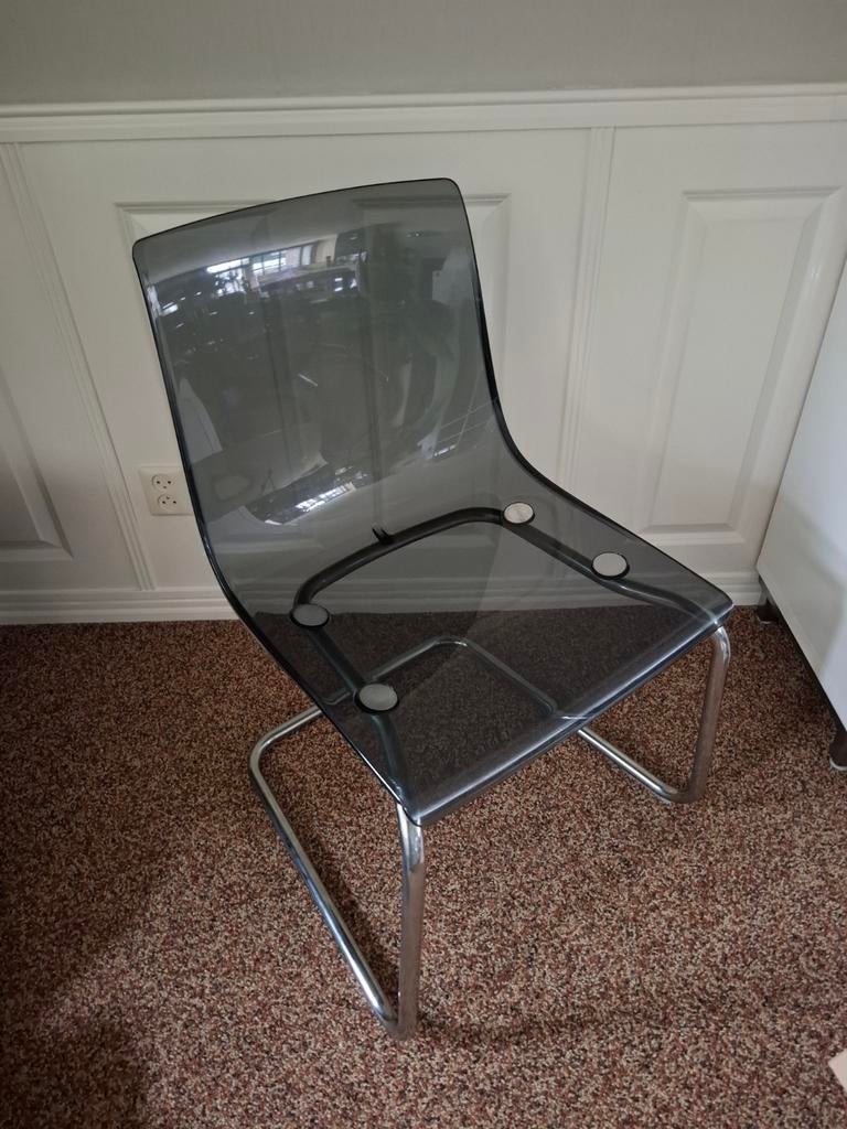 4x grijs transparante IKEA Tobias stoelen, Huis en Inrichting, Ophalen, Grijs, Vier