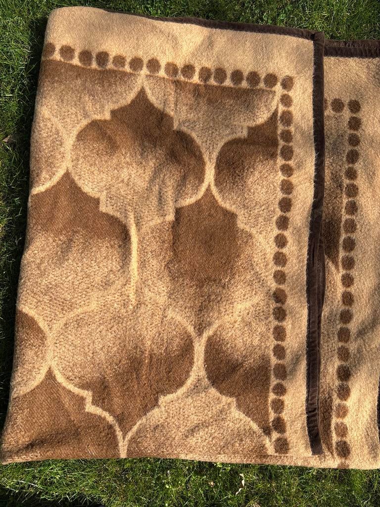 Vintage jaren 70 wollen deken 180x230, Ophalen, Gebruikt, Bruin, Tweepersoons