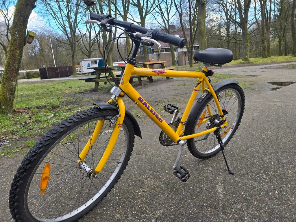 Raleigh fiets, 24 inch of meer, Staal, Ophalen of Verzenden, Zo goed als nieuw
