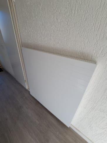 Mooie strakke SENTIMO radiator ombouw, Ophalen, Overige typen, 150 cm of meer, Zo goed als nieuw