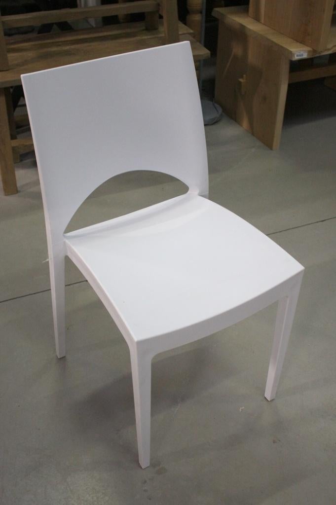 26 x stoel tuinstoel wit kunststof stapelbaar horeca verhuur, Ophalen, Kunststof, Wit, Zo goed als nieuw