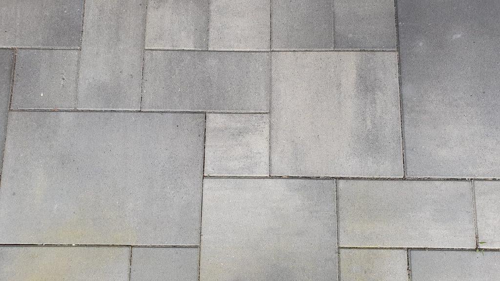 25 m² gebruikte sierbestrating wildverband, Ophalen, Gebruikt, 10 m² of meer, Beton