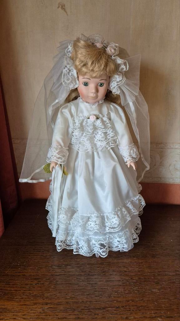 Vintage pop met merkje, Verzamelen, Poppen, Ophalen of Verzenden, Pop