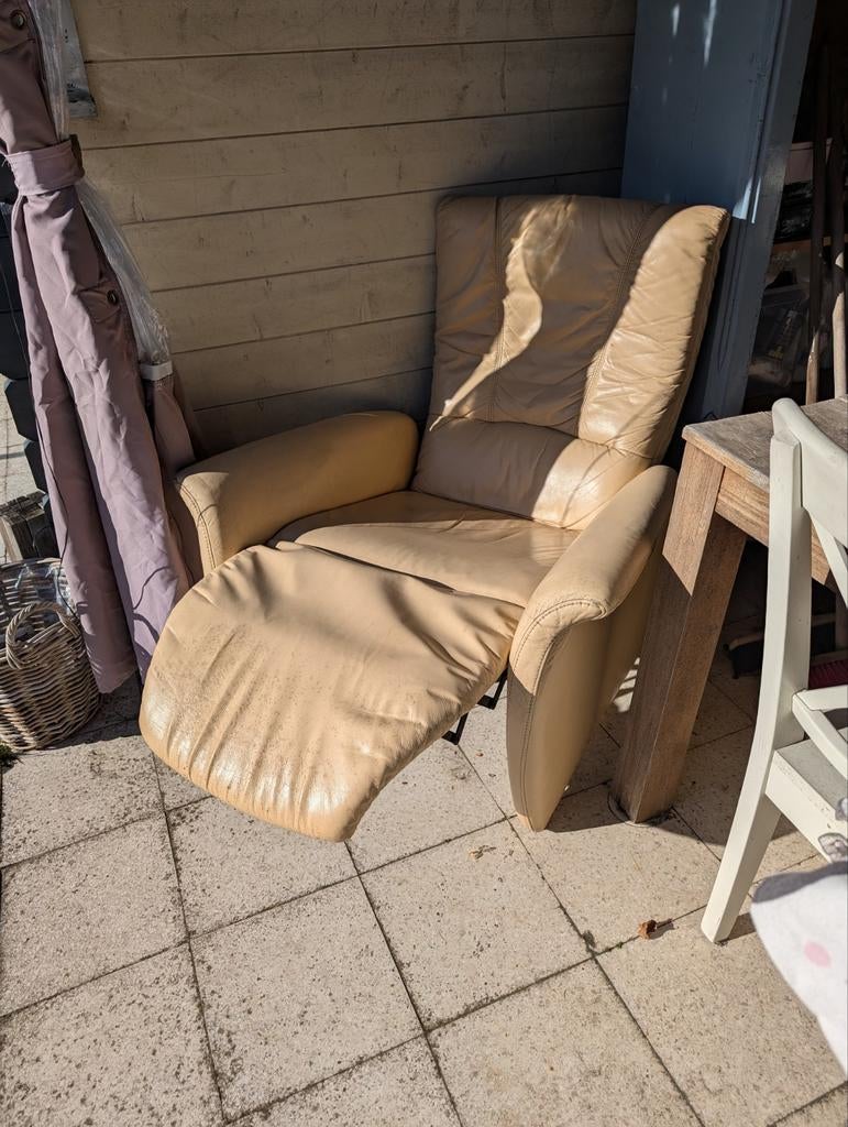 Leren relaxstoel, Ophalen, Gebruikt, 75 tot 100 cm, 50 tot 75 cm